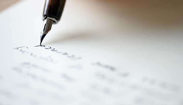 pen writing a letter